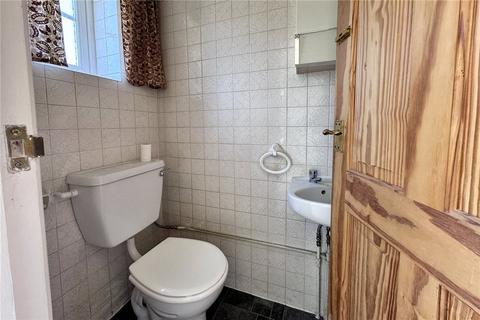 6a Boundary Road, Wooburn Green, High Wycombe, HP10 0DT