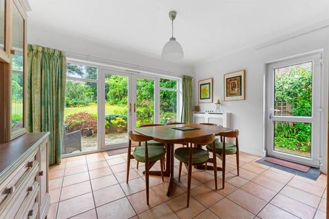 20 Bramley Road, Cheam, Sutton, SM2 7LR