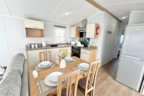 2 bedroom static caravan for sale, Oaklands Holiday Park