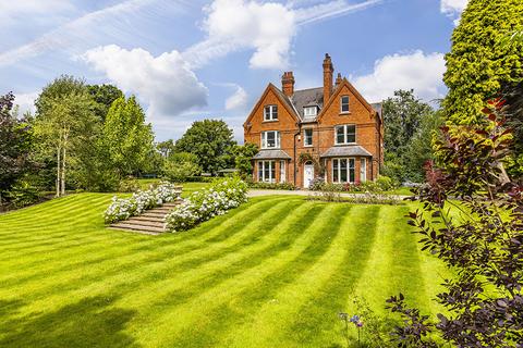 7 bedroom character property for sale, Southwell Road, Kirklington NG22