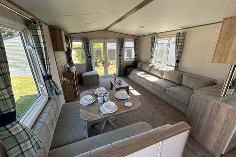 2 bedroom static caravan for sale, Pakefield Holiday Park