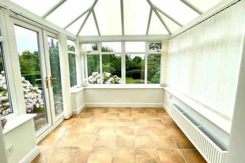 3 bedroom detached bungalow for sale, Brompton Avenue, Rhos On Sea, Colwyn Bay