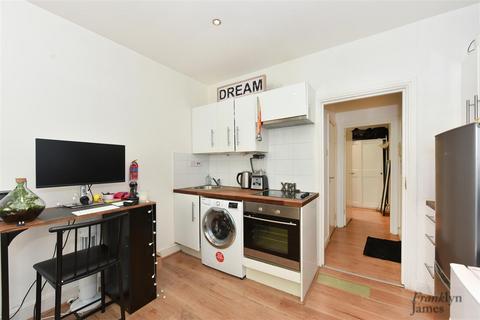 1 bedroom apartment for sale, East Tenter Street, London, E1