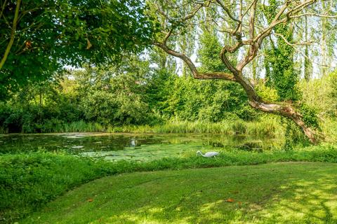 5 bedroom detached house for sale, Norwich Road, Wreningham, NR16