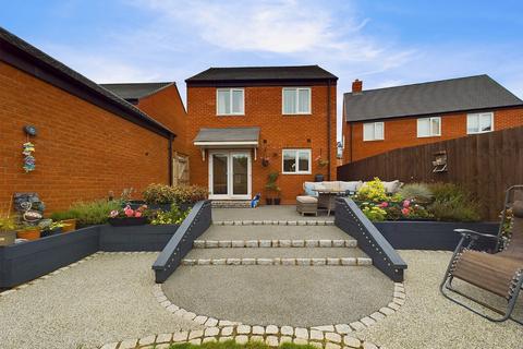 15 Fairfax Way, Rushwick, Worcester, WR2 5TZ