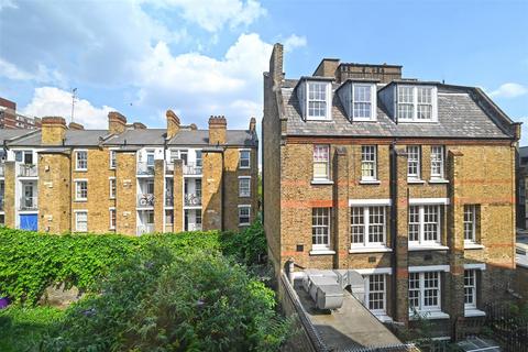 3 bedroom apartment for sale, Johnson Street, Shadwell, London, E1