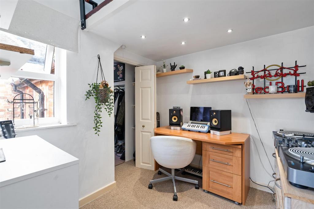 25 Fetherstone Grange, Glasshouse Lane, Lapworth B