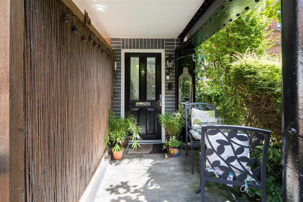 25 Fetherstone Grange, Glasshouse Lane, Lapworth B