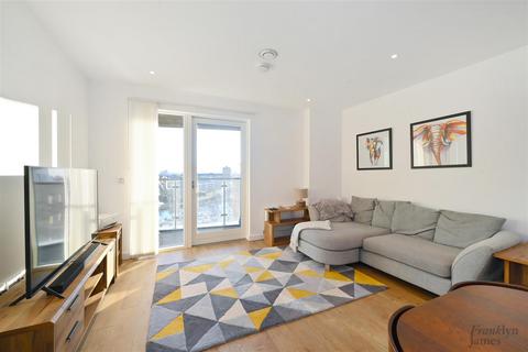 1 bedroom apartment for sale, Rolling Mills Mews, London, E14