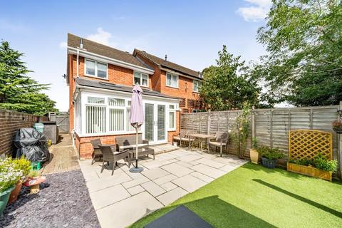 31 Bowerman Close, Kidlington, OX5 1TP