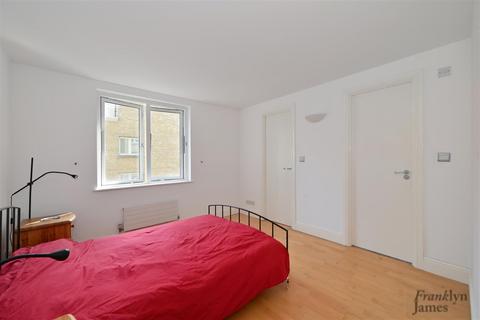 2 bedroom apartment for sale, Millennium Harbour, Westferry Road, London, E14