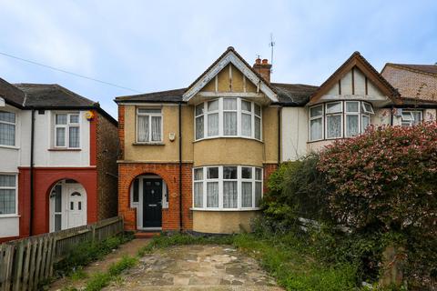 3 bedroom house for sale, Parkfield Avenue, Uxbridge, UB10