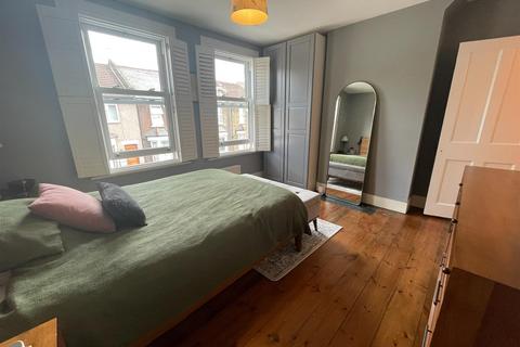 43 Eastbrook Road, Waltham Abbey, EN9 3AJ