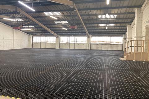 Industrial unit to rent, Millbuck Ind. Estate, Desborough, Kettering, Northamptonshire, NN14