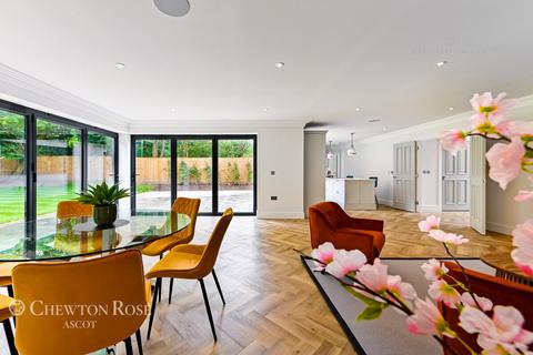 4 bedroom detached house for sale, Locks Ride, ASCOT