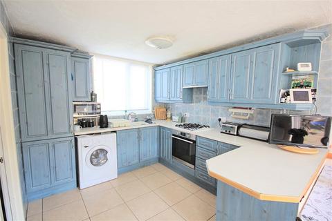 3 bedroom end of terrace house for sale, Seagull Road, Bournemouth