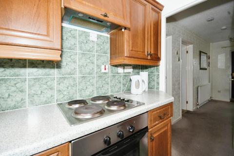 16 Beauchief Close, Deepcar, Sheffield, S36 2PF