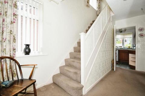 16 Beauchief Close, Deepcar, Sheffield, S36 2PF
