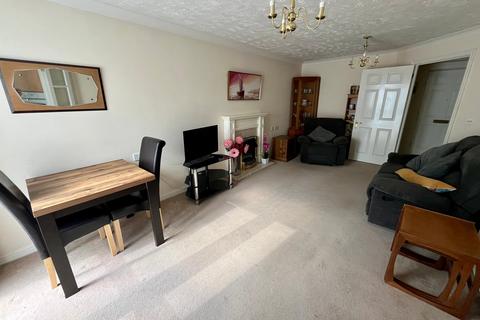 1 bedroom retirement property for sale, Parkland Grove, Ashford TW15