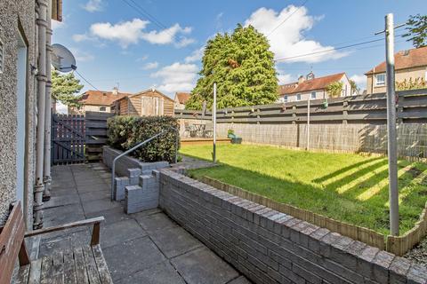 43 Clermiston Grove, Edinburgh, EH4 7DA