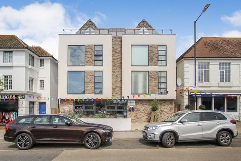 2 bedroom apartment for sale, Tankerton Road