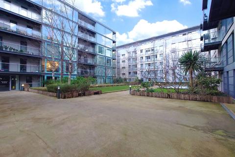 2 bedroom apartment for sale, Cardinal Building, Hayes, Greater London, UB3