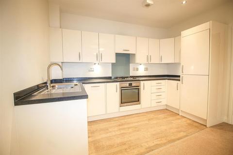 2 bedroom apartment to rent, Ipsley Manor, Ipsley