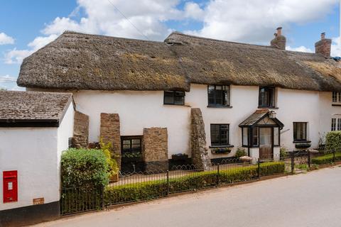 3 bedroom cottage for sale, New Buildings, Sandford, EX17