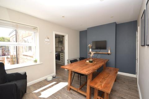 3 bedroom terraced house for sale, Oaks Road, Folkestone CT20