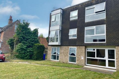 2 bedroom flat for sale, Dell Road, Lowestoft