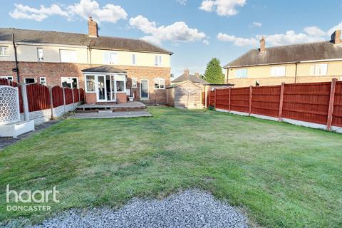 3 bedroom end of terrace house for sale, New Street, Carcroft, Doncaster