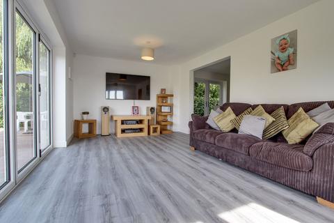 128 Smeeth Road, Marshland St James, Wisbech, PE14 8JB