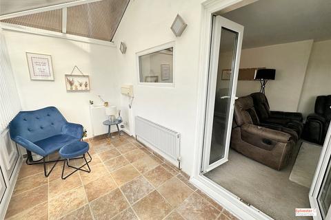 34 Fellside, Birtley, Chester Le Street, DH3 2NE