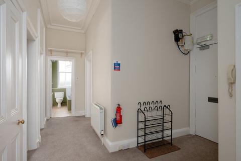 3 bedroom flat to rent, Colinton Road, Colinton, Edinburgh, EH10