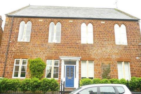 1 bedroom flat for sale, Laws Lane, Finedon, NN9