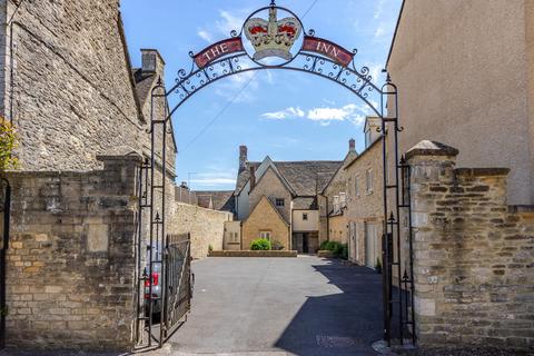 2 bedroom penthouse for sale, The Chipping, Tetbury