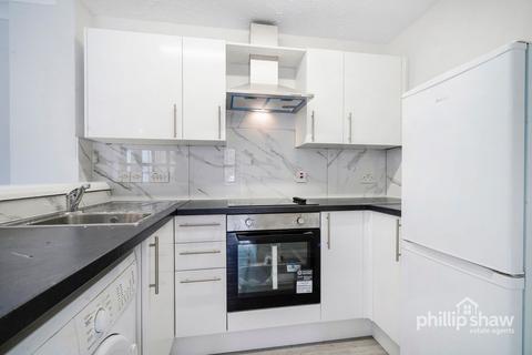 1 bedroom flat for sale, Lodgehill Park Close, Harrow, HA2