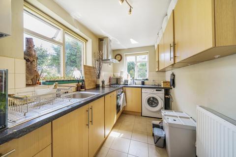 1 bedroom flat for sale, Charlmont Road, Tooting