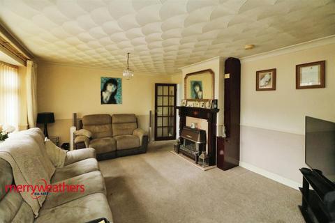 14 Elm Tree Road, Maltby, Rotherham, S66 8ED