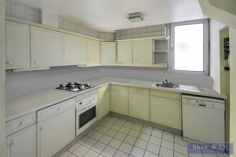 Flat 43, Westbourne House Wheatlands, Hounslow, TW5 0SL
