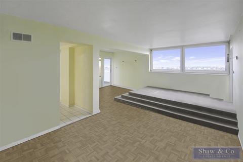 Flat 43, Westbourne House Wheatlands, Hounslow, TW5 0SL