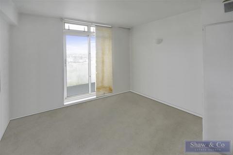 Flat 43, Westbourne House Wheatlands, Hounslow, TW5 0SL