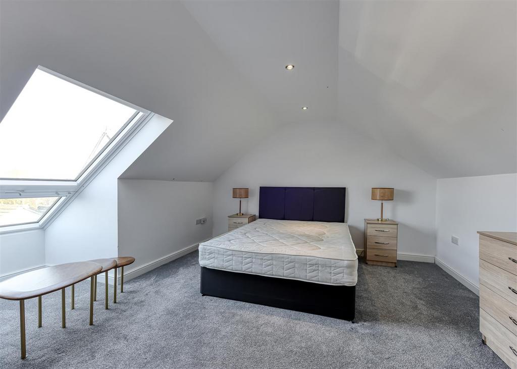 Beacon House, Apartment 11-05.jpg