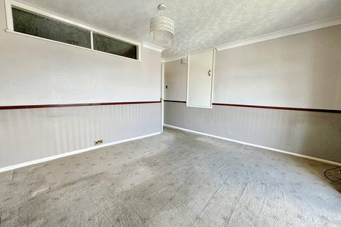 2 bedroom flat to rent, Enfield Chase, Guisborough TS14