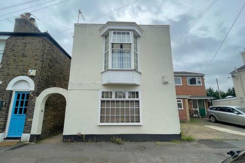 3 bedroom detached house for sale, Century Walk, Deal, CT14