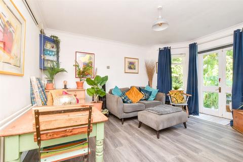 1 bedroom ground floor flat for sale, Somers Road, Reigate, Surrey