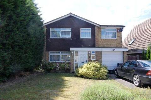 4 bedroom detached house to rent, Sycamore Rise, High Beeches, Banstead, Surrey, SM7