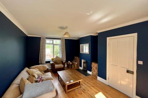 3 bedroom detached house for sale, Uley Road, Dursley