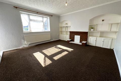 3 bedroom flat to rent, Suffolk Road, Ilford IG3