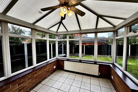 4 bedroom detached house for sale, Edward Close, Tarleton, Preston